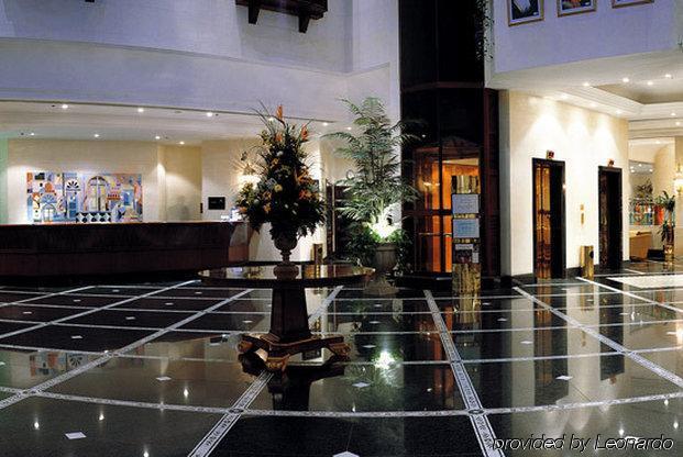 Le Meridien Jidda Interiør bilde Lobby