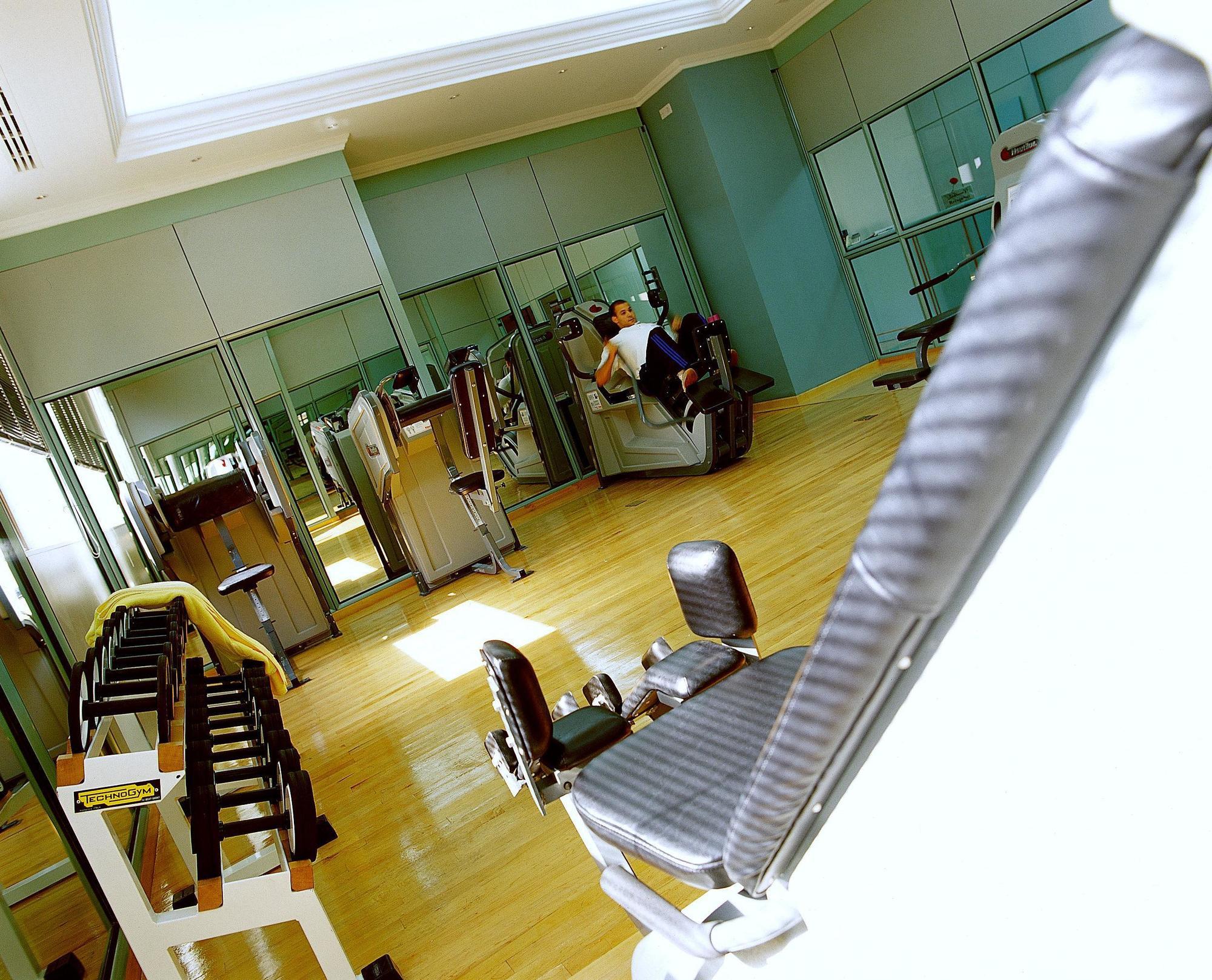 Le Meridien Jidda Eksteriør bilde The gym at the 5th floor