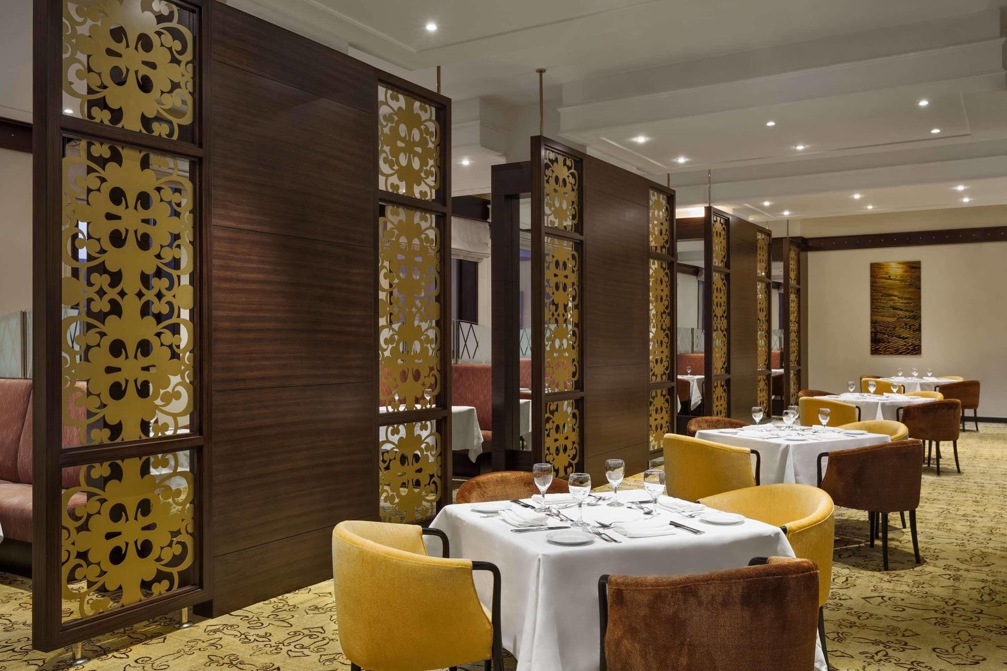 Le Meridien Jidda Eksteriør bilde The restaurant