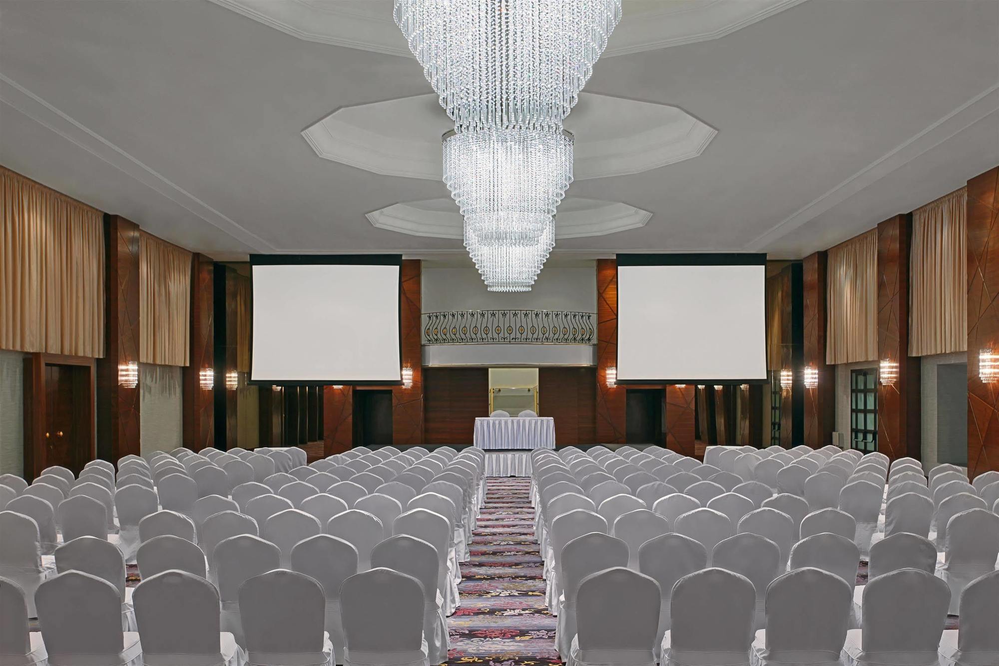 Le Meridien Jidda Eksteriør bilde The Grand Ballroom